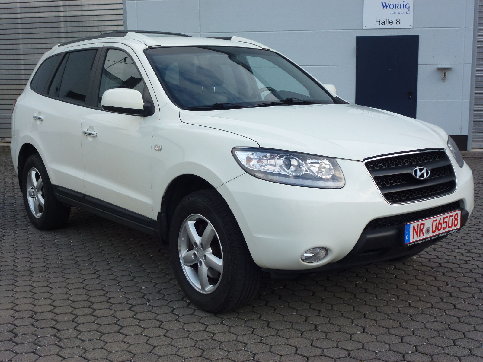 Left hand drive HYUNDAI SANTA FE 2.2 CRDI 4X4 GLS